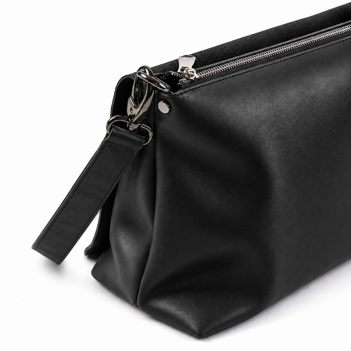 ELARA — Flap Crossbody Bag